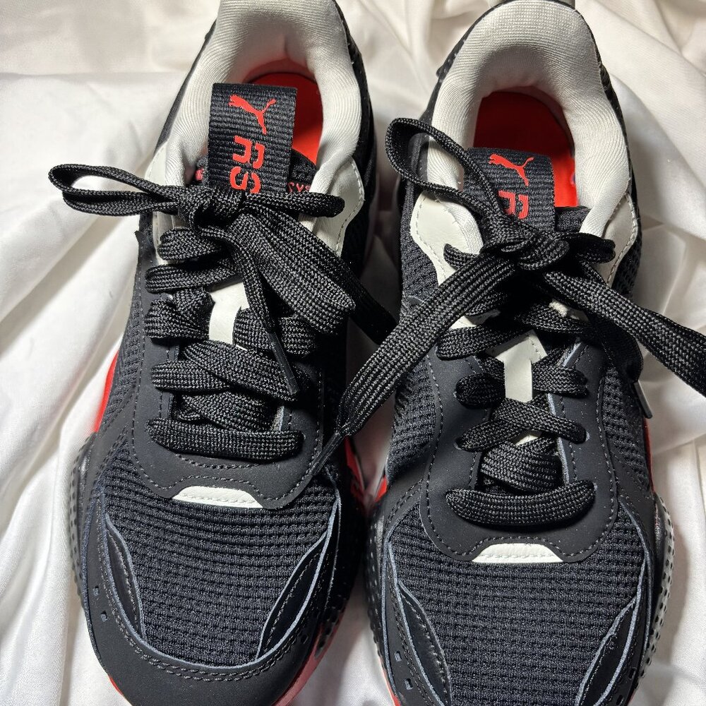 Puma RS-Z Little Kids Sneakers – Black/White/Red – Size 6C